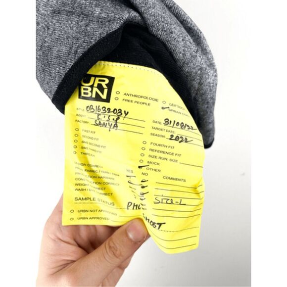 Urban Outfitters UO Silvie Mock Neck Tank Top Size L - Picture 9 of 14